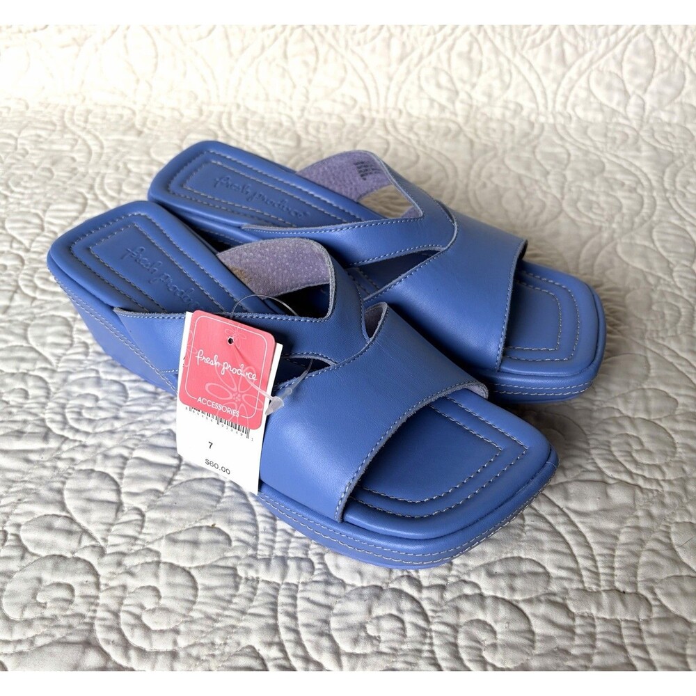 NWT Fresh Produce Sanibal Leather Periwinkle Wedge Slip On Sandals Slides Sz 7